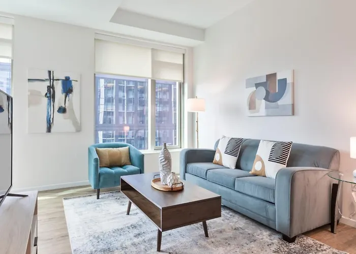 Luxury Apt Downtown Seaport